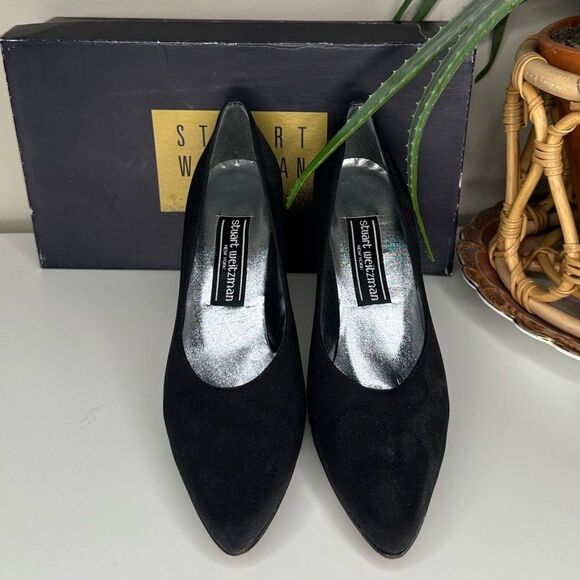 VTG Stuart Weitzman Lorraine Black Peau de Soie Pumps 7.5 AA Kitten Heels Spain - Picture 4 of 15